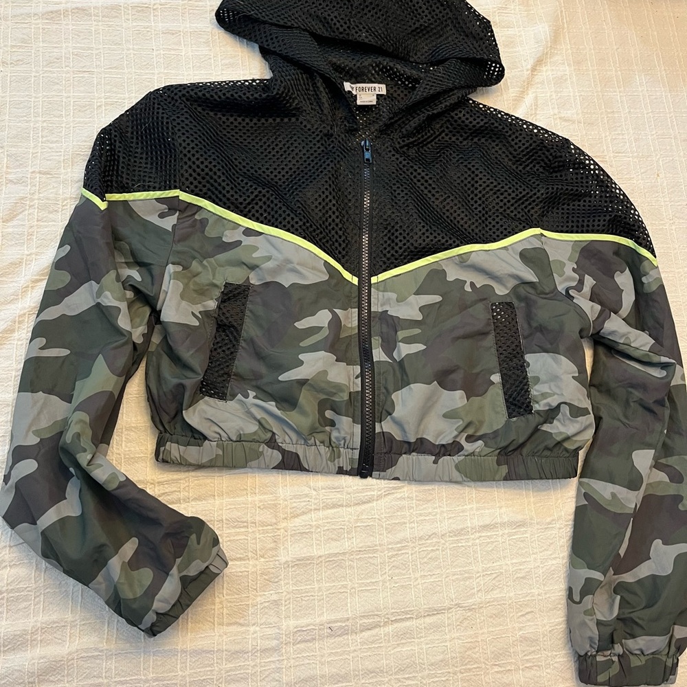 Camouflage Hooded Jacket with Mesh Detail